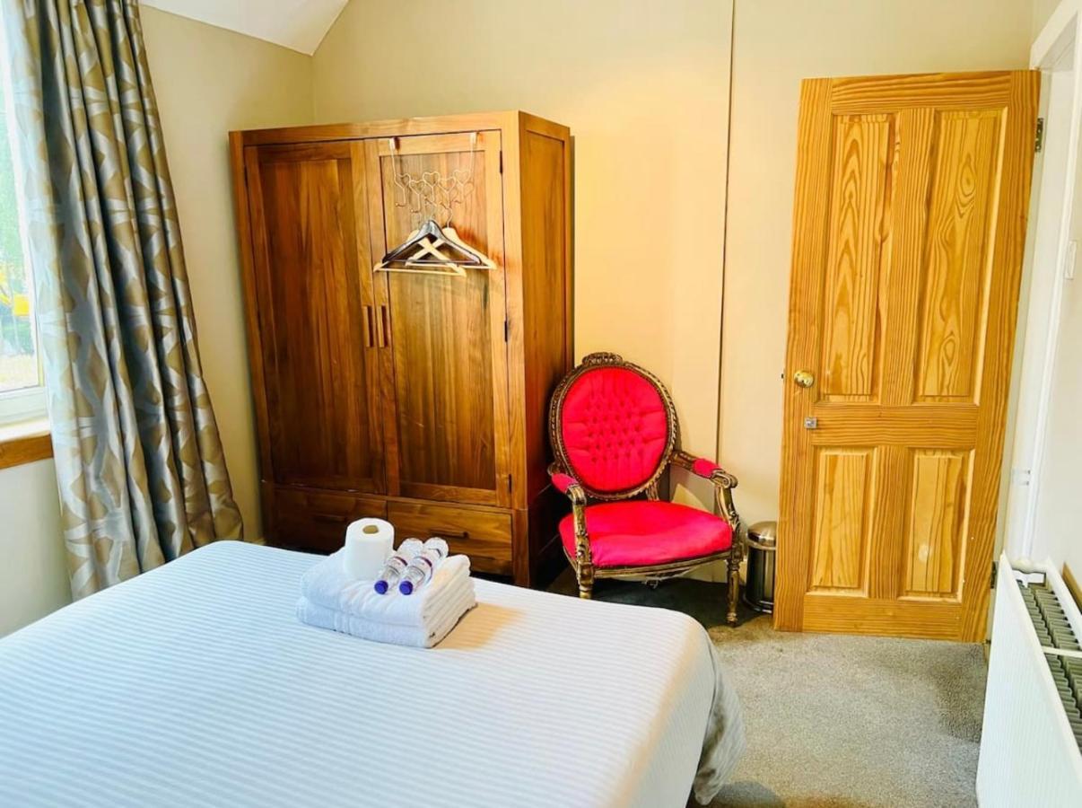 Leith Walk Villa Budget Guest House Edinburg Exteriör bild
